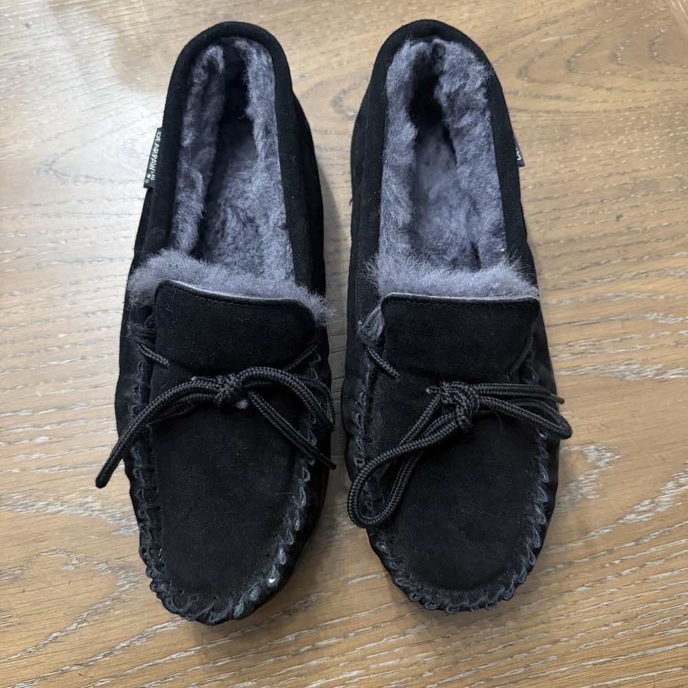 BEARPAW Shoes Mens Size 9 Black Suede Moccasin Slippers Sheepskin Lined Indoor